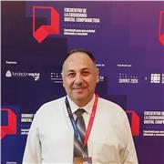 معلم لغه عربيه من يدرس من الصف الأول إلى الصف التاسع 
Arabic language teacher who teaches from first to ninth grade